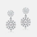wholesale S925 Sterling Silver Cross-Border New Flexible Snowflake Earrings, Fashionable and Elegant Christmas Snowflake Earrings for Women, Small and Unique Design-0-1