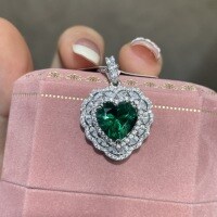 S925 Silver 4ct Lab-Grown Sapphire Heart 10mm Necklace-Simulated emerald pendant  10mm (4 carats)