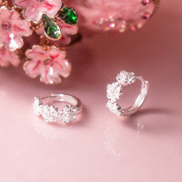 wholesale S925 Sterling Silver Fresh and Sweet Ins Style Niche Design Exquisite Diamond-Inlaid Flower Ear Clasp M06621-S925 silver pair 925 silver