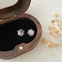 wholesale Sterling Silver S999 Camellia Stud Earrings for Women, Minimalist Niche Luxury Inlaid Floral Earrings, High-End Fashionable Ear Accessories-Sterling silver