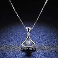 S925 Sterling Silver Moissanite Jumping Heart Pendant Necklace-50% Zircon Chain  925 Silver