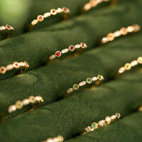 wholesale S925 sterling silver full-body fashionable niche Euro-American ring, ins-style luxury unisex versatile finger ring for women-BZ0424-Gold-Green Diamond>US Size 9