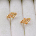 wholesale S925 silver plated with 14k gold retro palace-style rhombus hollow window pattern ear clips, wholesale from Dunli Jewelry Manufacturer-0-1