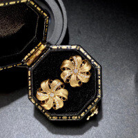 wholesale S925 Sterling Silver All-Over Red Elk Flower Stud Earrings Vintage Frosted Finish Exquisite Texture Elegant Earrings Versatile for Women-BE0139-Gold 925 Silver