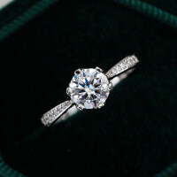 S925 Silver Hollow Six-Claw Classic Moissanite Proposal Ring for Women-1 carat (superior white moissanite)  Hong Kong code 12