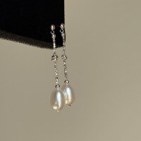 wholesale S925 Sterling Silver Natural Freshwater Pearl Exquisite Gentle French Retro Long Tassel Earrings for Women-Platinum 925 silver