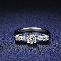 Sterling Silver Six-Claw Moissanite Bow Ring for Women-50 points (zircon) - 15 yards