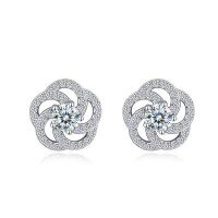 wholesale S925 Silver Plated White Gold Moissanite Rose Flower Stud Earrings Rotating Minimalist Sparkling-Silver inlaid with zircon one pair