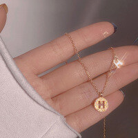 wholesale Sterling Silver Letter H Necklace for Women, Light Luxury, Niche, New Design, Creative Surname Pinyin English Collarbone Chain-One-word-copper plated with platinum