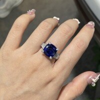 S925 Silver Lab-Grown Royal Blue 12*12 Cushion Ring-8-carat cushion-cut sapphire ring  US size 9