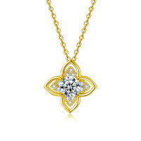 S925 Sterling Silver Cross-Border Moissanite Four-Leaf Clover Pendant Necklace-Four-leaf clover necklace (gold)  1-carat moissanite