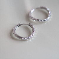 wholesale 925 Sterling Silver Plated White Gold Faceted Ear Clips for Women, Fashionable Niche Design Light Luxury-A pair of prices