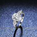 Sterling Silver 4-Carat Moissanite Women's Ring, Luxury-Set Pear Shape for Cross-Border-0-1