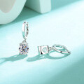 925 Sterling Silver Cross-Border Moissanite Heart Bullhead Stud Earrings-0-4