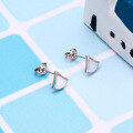 wholesale S925 Sterling Silver Minimalist Personality Small Dress White Shell Earrings for Women, Autumn New Japanese and Korean Light Jewelry, Dropshipping Available-0-3
