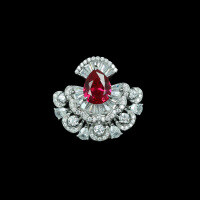 wholesale 925 Silver Gold-Plated Pendant with High-Carbon Diamond, Pigeon Blood Red, Pear Cut, Skirt Hem, T-Square Track Setting, Women's Pendant-GRC-Cultivated Pigeon Blood Red 925 Silver