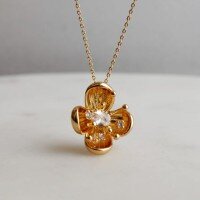 wholesale S925 Sterling Silver Red Elk Floral French Retro Necklace for Women, High-End Elegant and Fashionable Luxury Collarbone Chain-BX0484-Gold 925 Silver