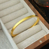 wholesale S925 Sterling Silver Crushed Ice Heart Bracelet for Women, CNC Crafted, Niche Fashion Minimalist Star Bangle, Versatile-Heart model (gold)