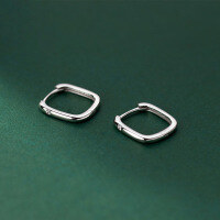 wholesale 925 Sterling Silver Single Diamond Square Geometric Ear Clasp for Women, Korean Style Ins Minimalist Elegant Cold Tone Hoop Earrings G8316-S925 Silver Earrings Silver 925 Silver