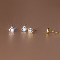 wholesale S925 silver women's small and simple heart earring with single diamond, heart-shaped elegant jewelry M01588-0-0