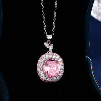 wholesale Metal material, oval-shaped pink diamond bracelet and necklace, vintage Chinese style, elegant and fashionable, niche high-end jewelry-xb852-Elegant denier pink diamond necklace