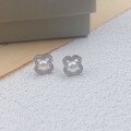 wholesale S925 Sterling Silver Four-Leaf Clover Elegant and Exquisite Freshwater Pearl Earrings, New Arrival Hot Style High-End Niche Design-0-2