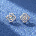 wholesale S925 Sterling Silver Moissanite Four-Leaf Clover Earrings Women's New High-End Stud Earrings Unique Design 50 Points-0-0