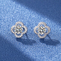 wholesale S925 Sterling Silver Moissanite Four-Leaf Clover Earrings Women's New High-End Stud Earrings Unique Design 50 Points-50 points + 50 points (high carbon diamond) earrings 925 silver