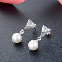 wholesale S925 Sterling Silver Triangle Shell Pearl Earrings for Women, European and American Ins Style, Minimalist Niche Design Ear Accessories Wholesale-003502-Platinum 925 Silver