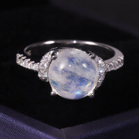 wholesale S925 Sterling Silver High Value Ethereal Style High Quality Blue Natural Moonstone Ring Wholesale-Natural Moonstone Ring US Size 9
