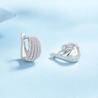 wholesale Sterling Silver S925 Full Moissanite Minimalist Ear Clips, Versatile and Luxurious with an Advanced Feel-Moissanite 69 points 925 silver