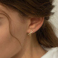 wholesale S925 Sterling Silver 18k Gold Plated Minimalist X Geometric Design Cross Ear Clasp for Women, Versatile and Unique-0-3