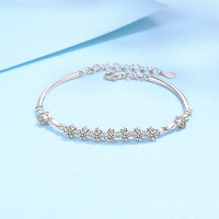 wholesale PT950 Gold Plated S925 Silver Nine-Star Bracelet for Women with Moissanite Simulated Diamond Jewelry-1.35 carat moissanite &gt; 925 silver