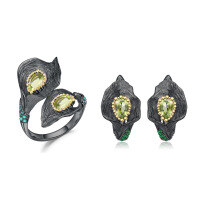 wholesale 925 Silver Designer High-End Natural Peridot Jewelry Set, Floral Design Ring and Earrings-earrings