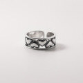 wholesale 925 Sterling Silver Antiqued Hollow-Out Heart Ring, Light Luxury Irregular Heart-Shaped Open Ring R00156-0-4