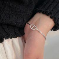 wholesale S925 Sterling Silver Minimalist Versatile Pig Nose Chain Bracelet for Women, Small Design, Aloof Style, High-End Feel Bangle-Sterling silver