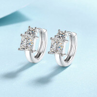 wholesale S925 Sterling Silver Moissanite Ear Clips Square Sugar Earrings for Women, Elegant Design Hoop Earrings, Internet-Famous Ear Cuffs Wholesale-Moissanite/2.6 carats 925 silver