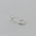 wholesale S925 Silver Simple and Elegant Single Pearl Ear Clip with a Diamond for Women, Graceful and Chic, No Piercing Required, Model G8274-0-4