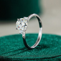 S925 Sterling Silver Light Luxury Cross-Border Moissanite 1 Carat Four-Prong Ring for Women-Set with 1CT moissanite  No. 7