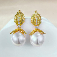 wholesale Gold Metal French Vintage Pearl Earrings 12mm Gold Leaf Elegant Fashion Statement Best-Seller-E505 Gold Leaf Pearl Earrings 925 Silver
