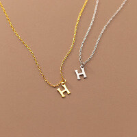 wholesale S925 Sterling Silver Simple Plain English Letter Necklace for Women H Girly and Fresh Collarbone Chain D8588-S925 silver necklace silver 925 silver