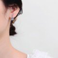 Metal S-Shaped Light Luxury 50ct Moissanite Stud Earrings for Women-0-2