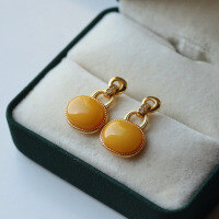 wholesale S925 silver natural old egg surface wax earrings with amber beeswax chicken oil yellow ear studs live stream supply chain-Natural wax earrings 925 silver