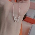 wholesale Metal hollow butterfly necklace for women, lightweight luxury ins minimalist style, high-end sense collarbone chain, simple and elegant sweater chain trendy-0-3