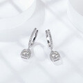 wholesale Metal material comes first: D-color moissanite classic princess cut minimalist women's diamond-studded hook earrings that won't fall off-0-3