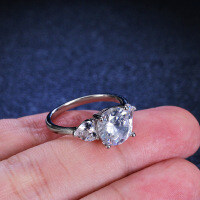 S925 Silver 4-Claw 3ct Moissanite Heart Shape Engagement Ring-3 carats (set with D color moissanite)  13 yards
