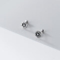wholesale S925 silver Thai silver forest-style small daisy threaded ear studs vintage distressed petite earrings for women G7944-0-2