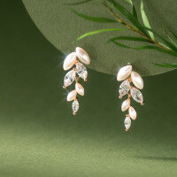 wholesale S925 Sterling Silver Fresh and Sweet Ins Style Niche Design Exquisite Diamond-Inlaid Leaf Earrings M06666-S925 silver pair silver 925 silver