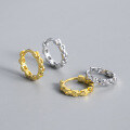 wholesale Metal S925 silver chain hollow ear clasp, geometric metal design sense strap earrings M03375-0-0