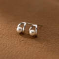 wholesale 925 Sterling Silver Soft and Delicate Small Pea Synthetic Pearl Shell Bead Arc Stud Earrings Simple and Elegant Commuter Earrings M03536-0-2